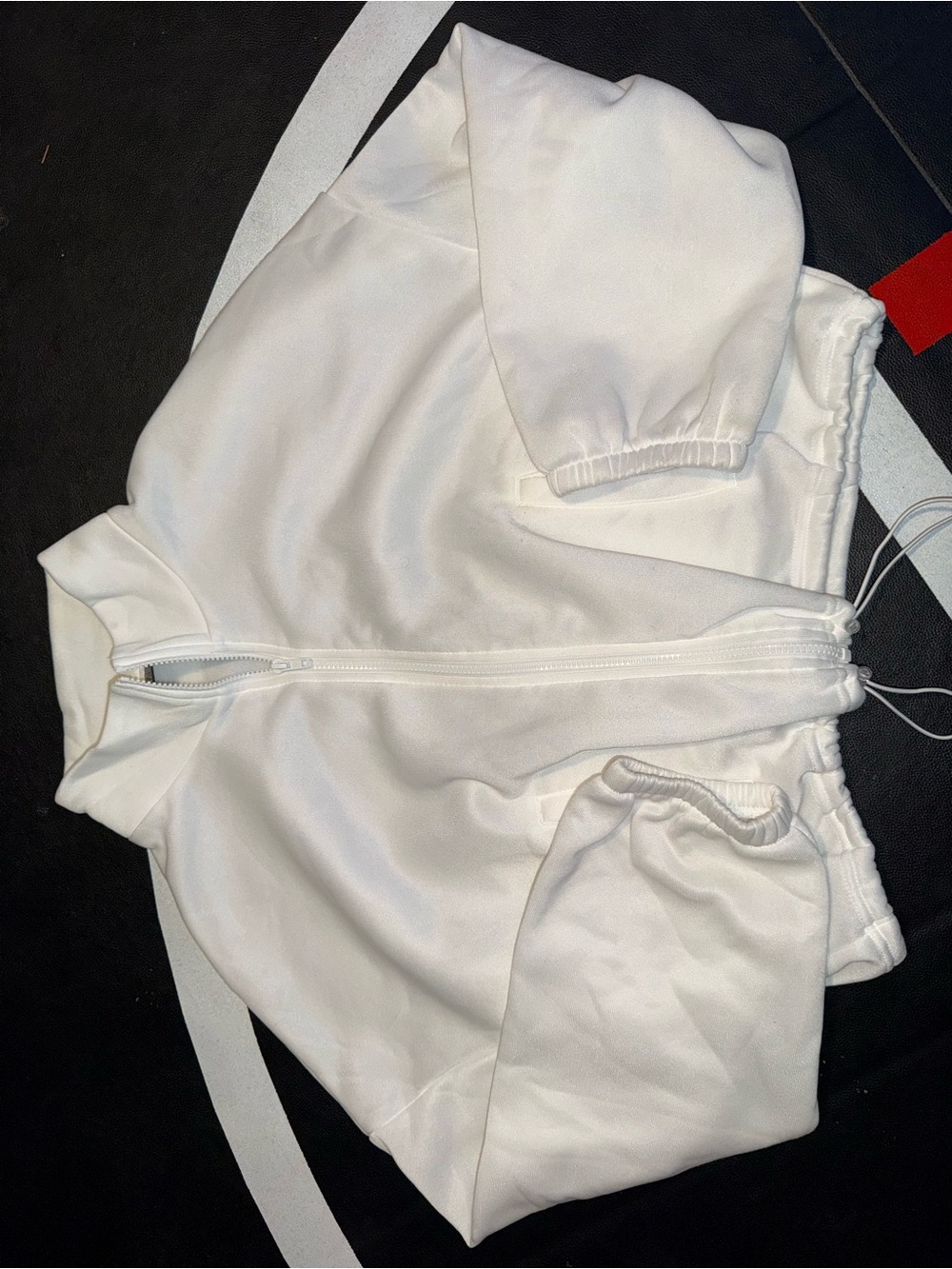 SHEIN White Cropped Zip Jacket